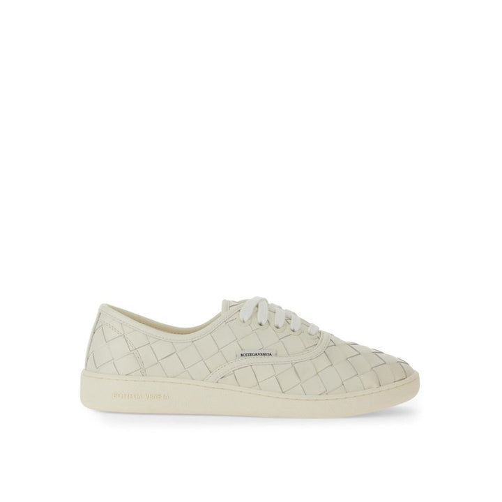 Zapatillas bajas de piel de becerro blancas Bottega Veneta