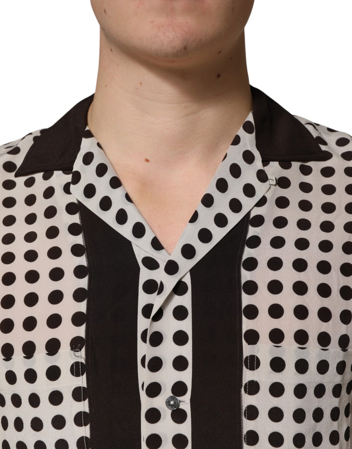 Camisa informal de seda para hombre Dolce & Gabbana blanca con lunares negros