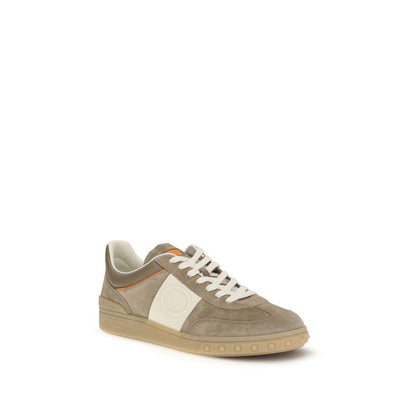 Zapatillas bajas Valentino Garavani de piel de becerro beige Bos Taurus