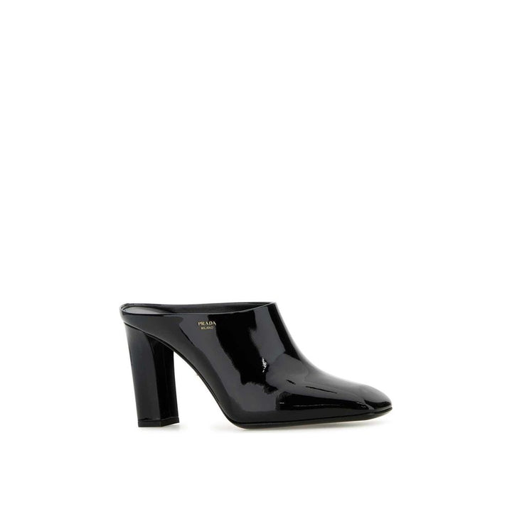 Mules Prada de piel de becerro negra