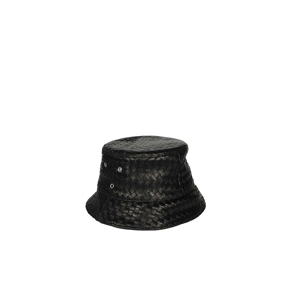 Gorro tipo pescador Bottega Veneta de piel de cordero negra