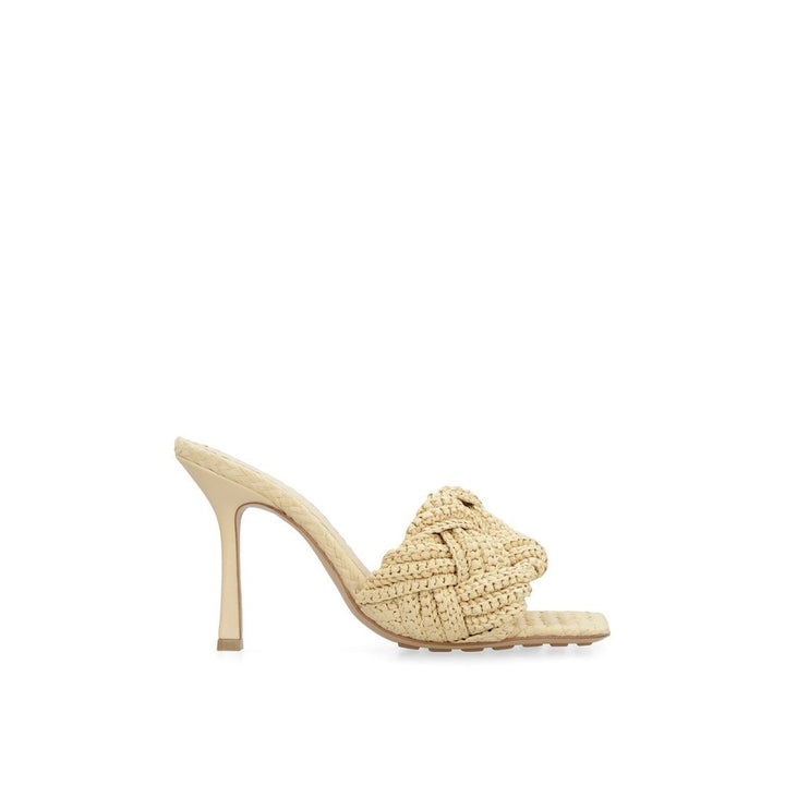 Mules de rafia beige Bottega Veneta