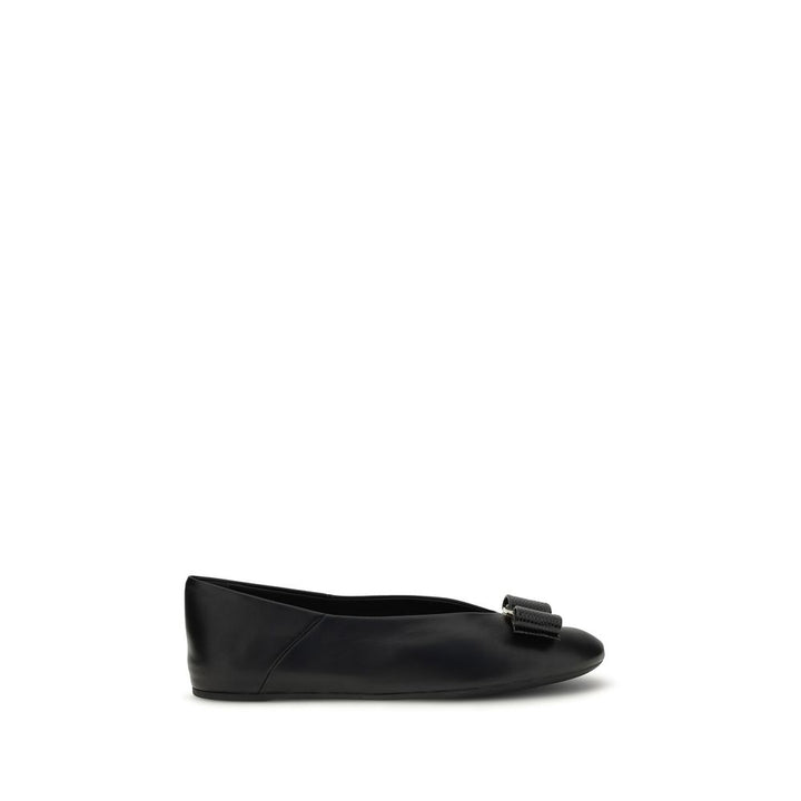Bailarinas Ferragamo de piel de becerro negra Bos Taurus