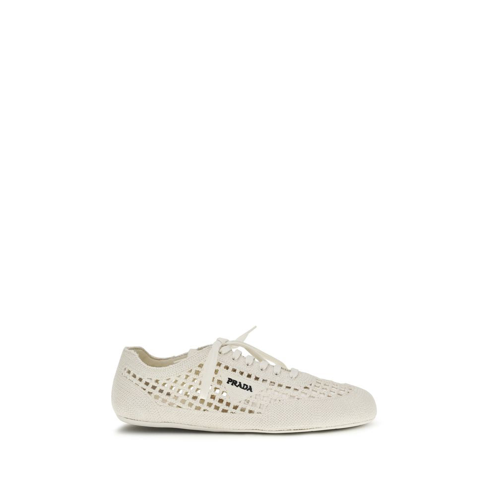 Zapatillas bajas de tela beige Prada