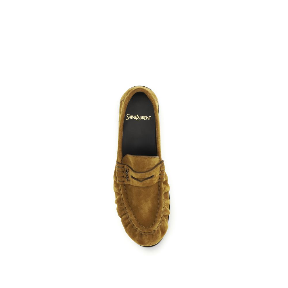 Mocassins à enfiler Saint Laurent en cuir de veau beige