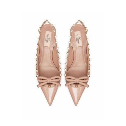 Zapatos de tacón medio Valentino Garavani de piel de becerro color beige