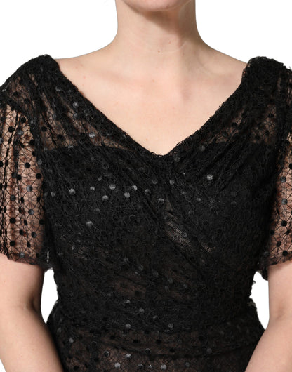 Vestido de noche largo con lentejuelas negras de Dolce & Gabbana, corte sirena