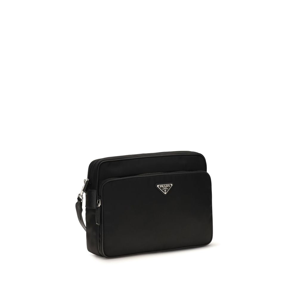 Bolso de hombro Prada de poliamida reciclada negra