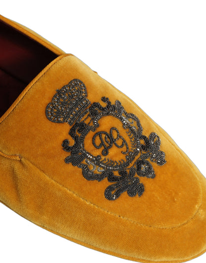 Chaussures mocassins Dolce & Gabbana en velours jaune brodés couronne