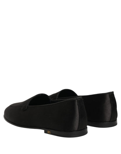 Zapatos mocasines planos Dolce & Gabbana de raso negro con logo