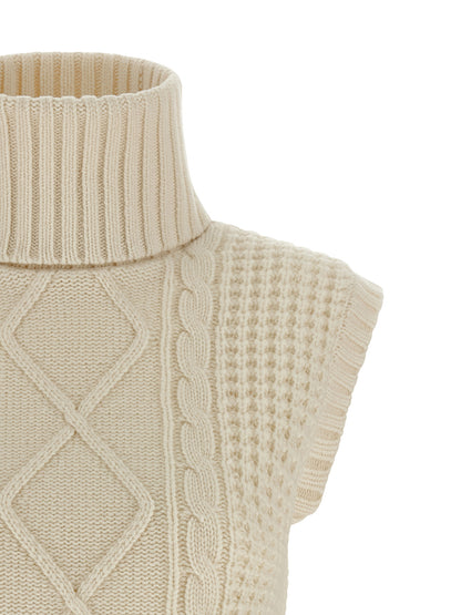PERFECT MOMENT White Merino Wool Sleeveless Jacket