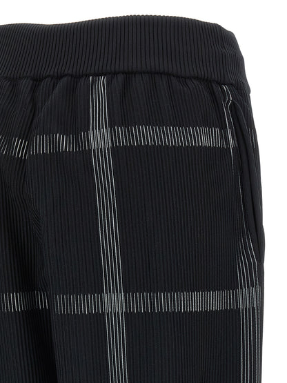 PLEATS PLEASE ISSEY MIYAKE Black Polyester Casual Pants