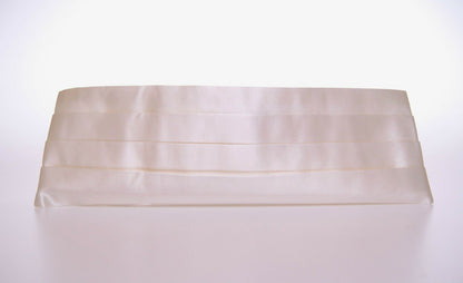 Ceinture de smoking Dolce & Gabbana blanche avec ceinture de smoking plissée