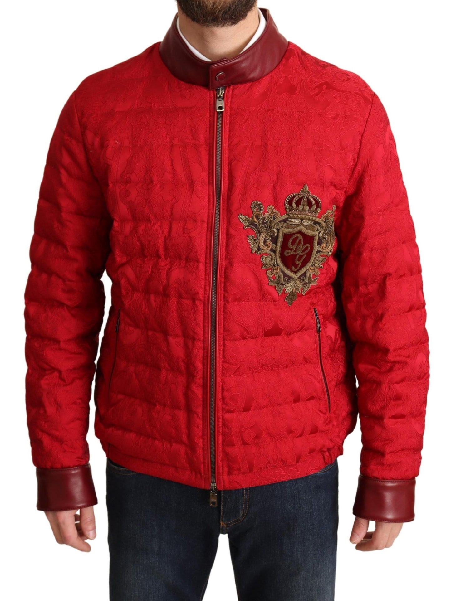 Blouson en brocart rouge Dolce & Gabbana avec logo couronne dorée