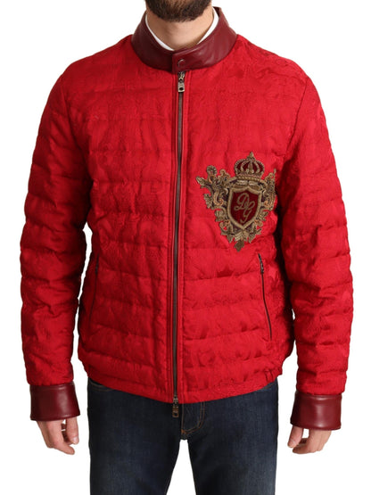 Blouson en brocart rouge Dolce & Gabbana avec logo couronne dorée