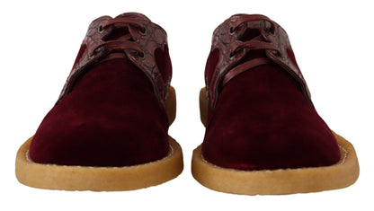 Chaussures en cuir exotique de velours bordeaux Dolce & Gabbana