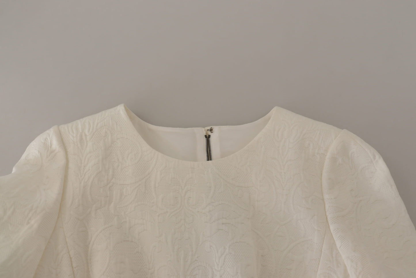 Robe fourreau Dolce & Gabbana en brocart jacquard blanc mi-long fleuri