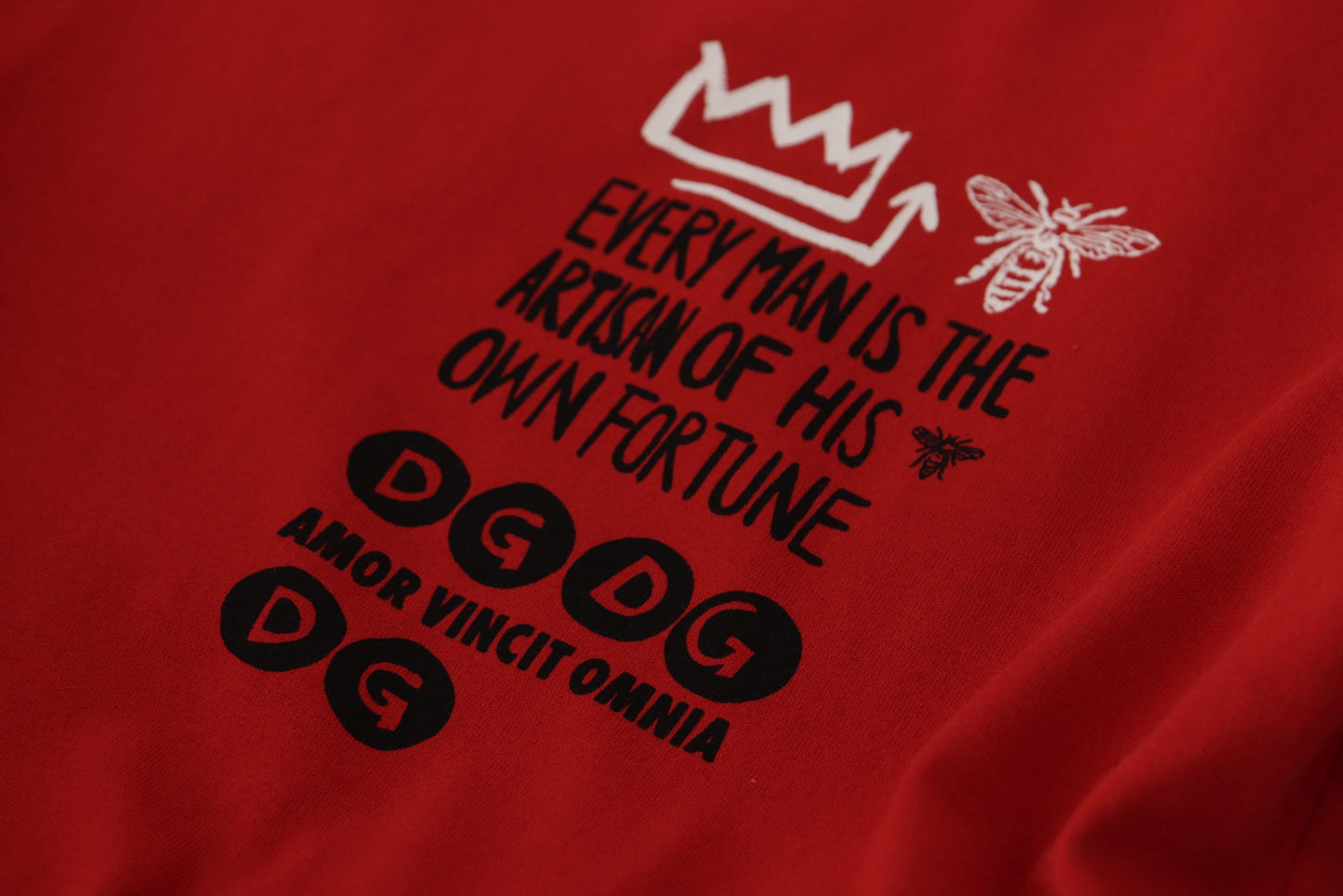 T-shirt Dolce & Gabbana col rond rouge Amor Vincit Omnia