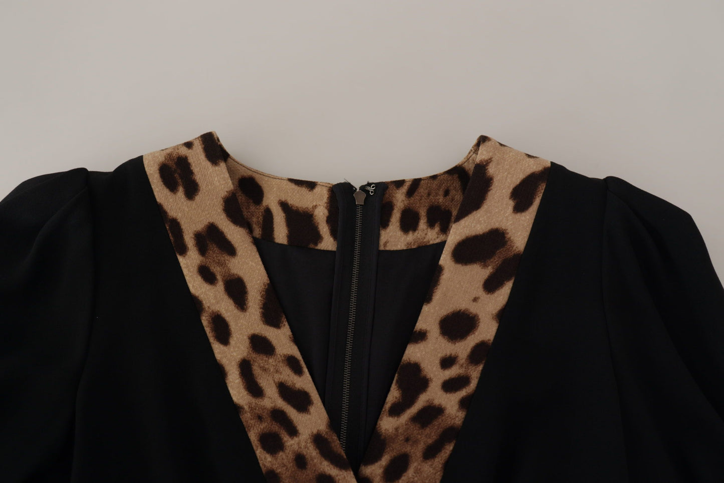 Robe Dolce & Gabbana noire léopard trapèze genou