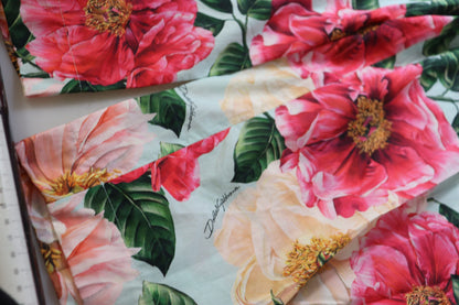 Pantalon taille haute écourté Dolce & Gabbana multicolore à imprimé floral