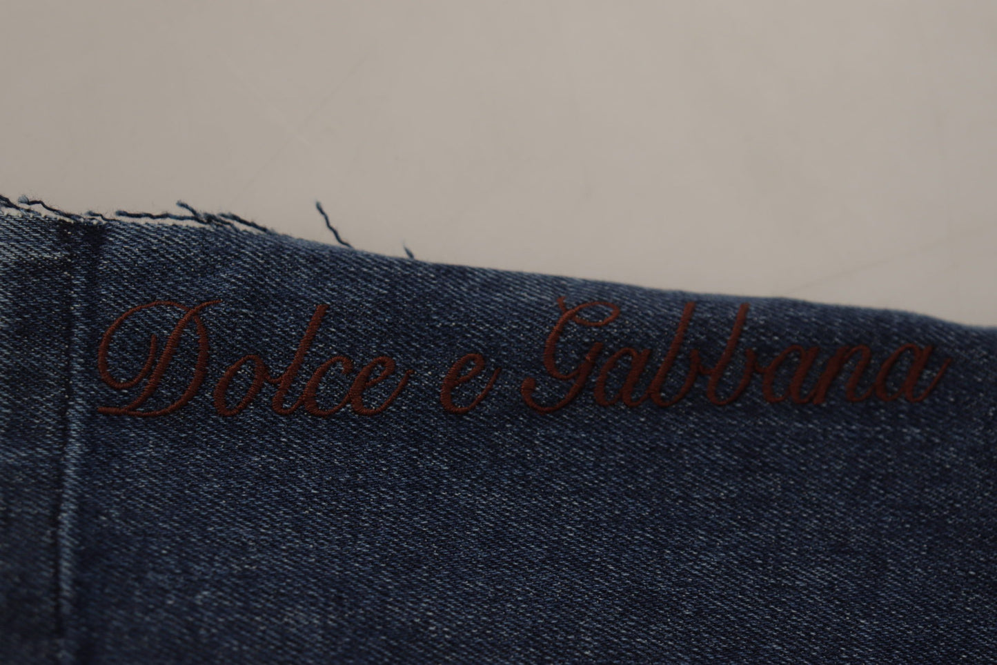 Pantalon large en jean Dolce & Gabbana multicolore à imprimé DG