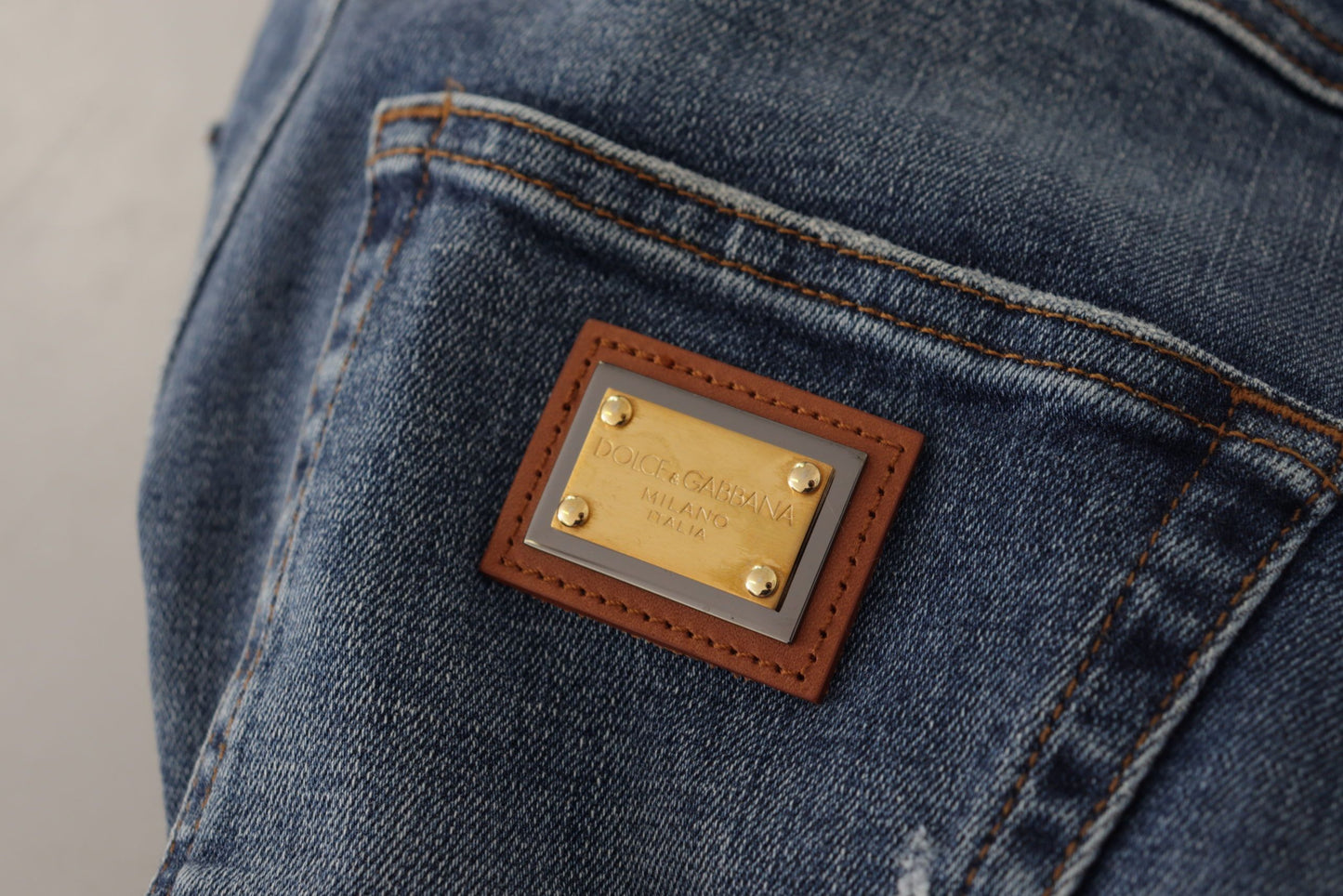 Jean en denim bleu Dolce & Gabbana orné de cristaux