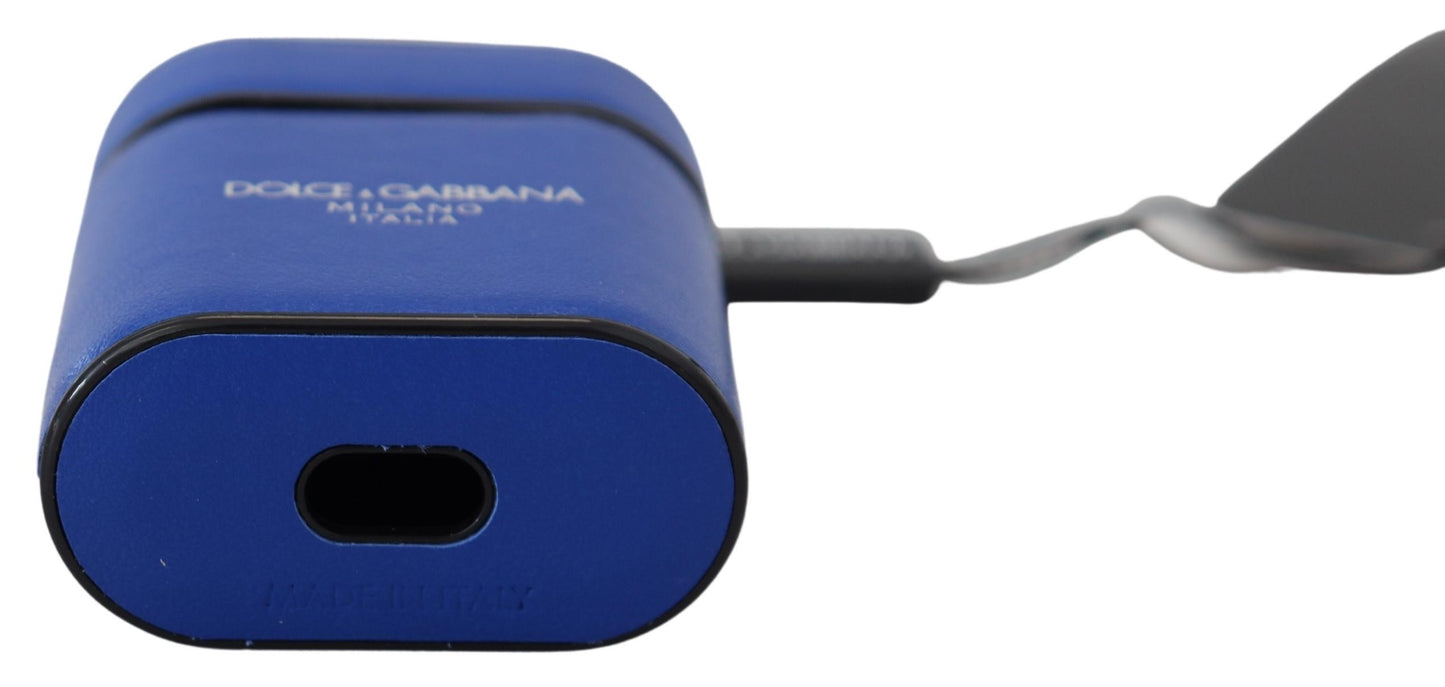 Étui Airpods Dolce & Gabbana en cuir bleu et logo en métal argenté
