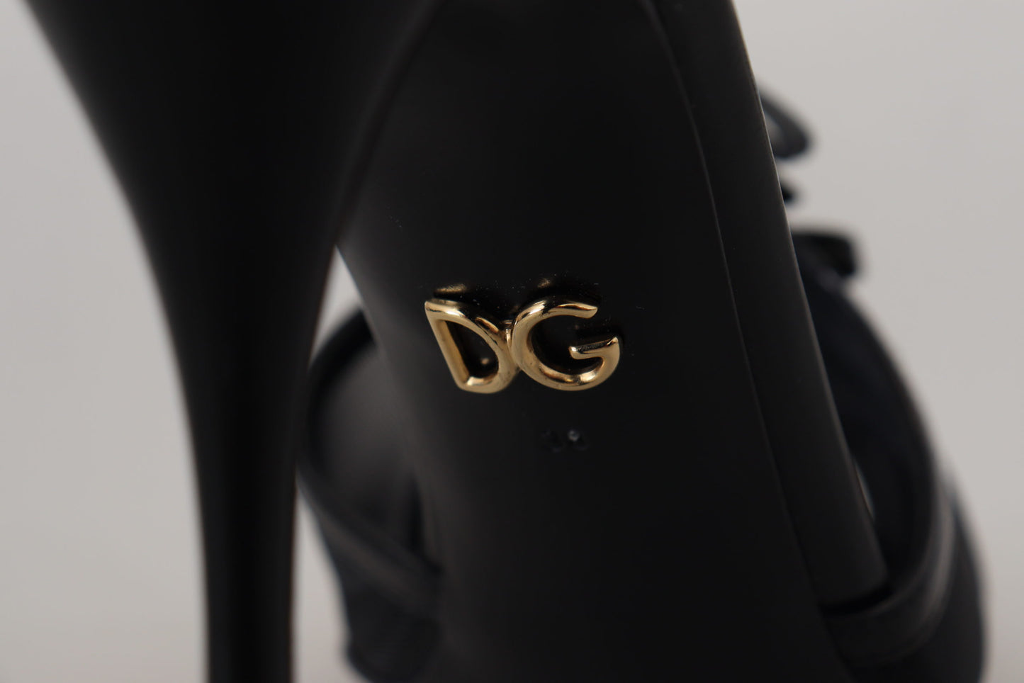 Sandales à talons aiguilles Dolce & Gabbana noires