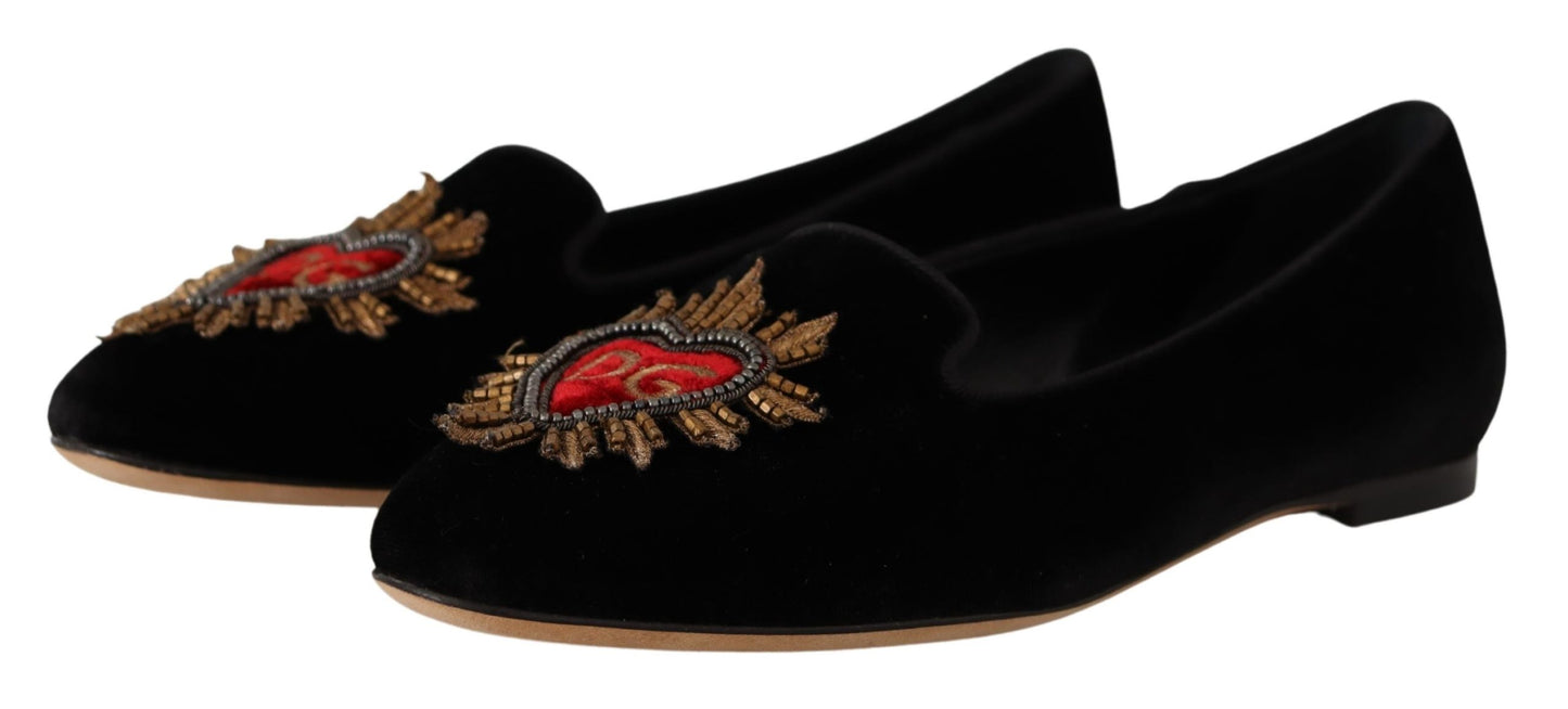 Chaussures plates à enfiler Dolce & Gabbana noires avec patch DG Cœur Sacré