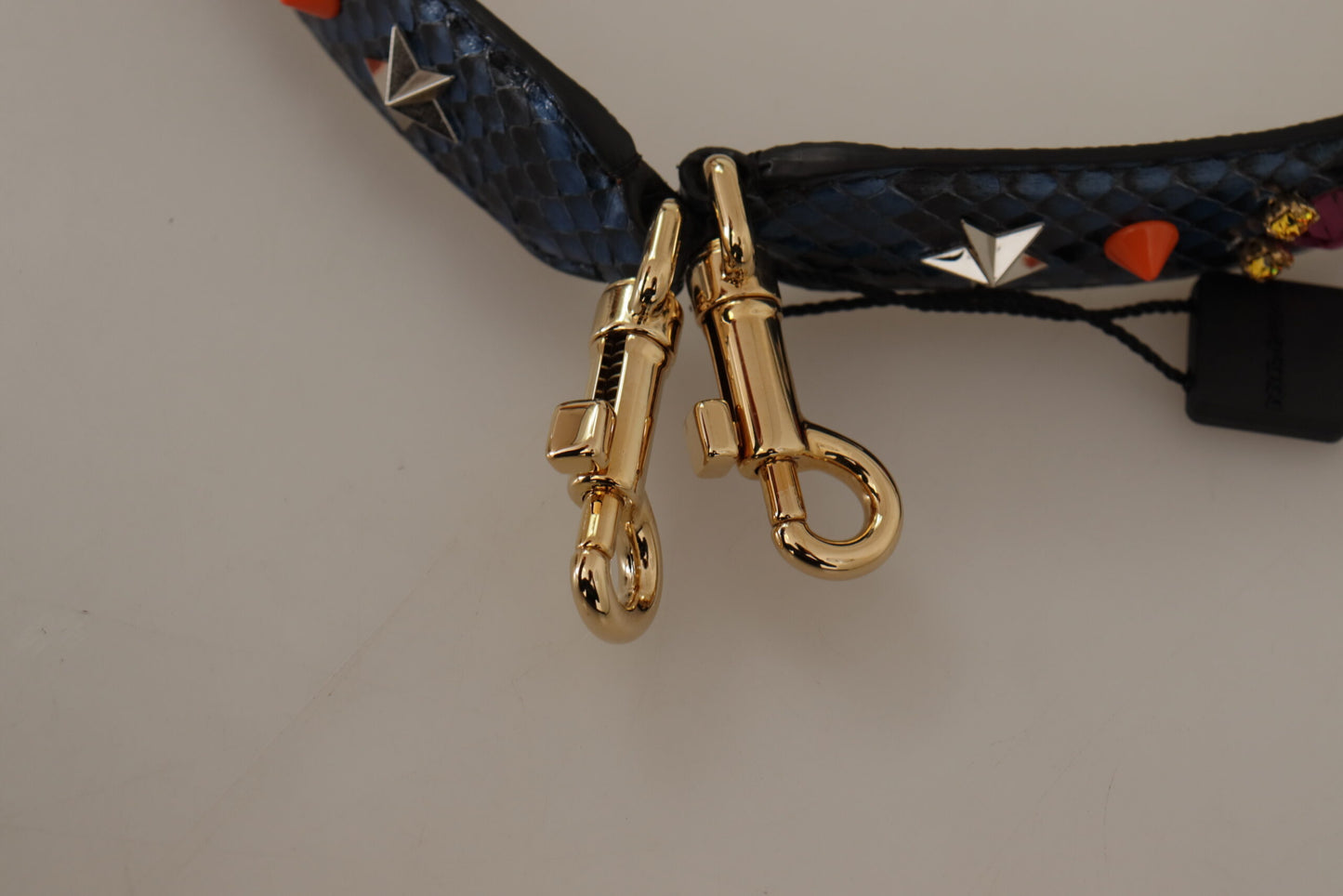 Correa de hombro reversible de cuero exótico azul con cristales de Dolce & Gabbana
