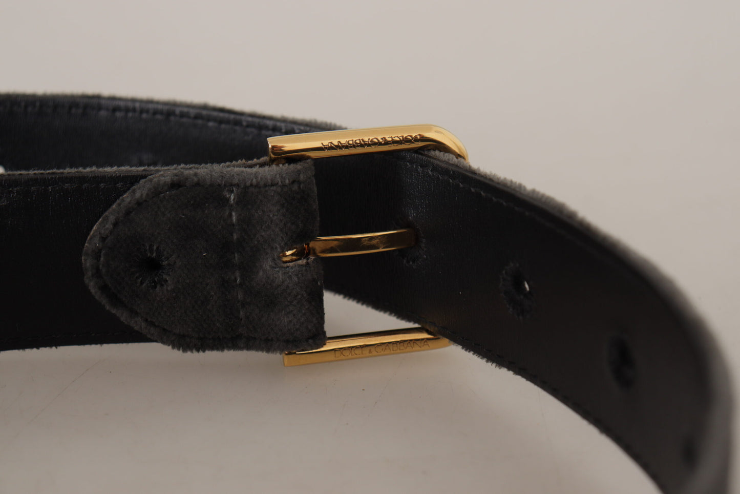Ceinture Dolce & Gabbana en Velours Marron et Boucle Métallique Dorée avec Logo