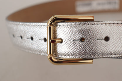 Ceinture Dolce & Gabbana en cuir argenté avec boucle en métal doré ornée du logo.