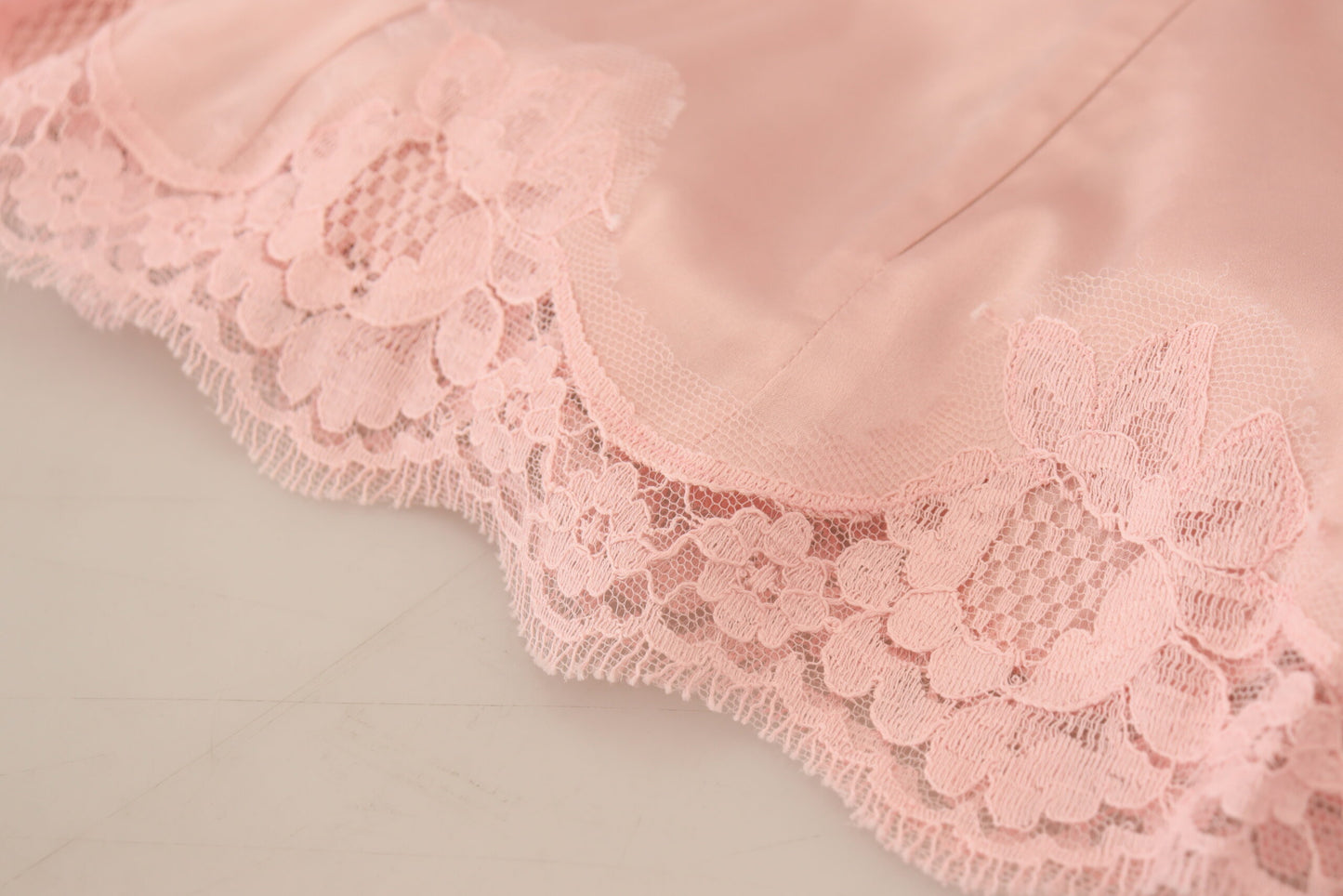 Chemisier top sans manches en dentelle florale rose Dolce & Gabbana