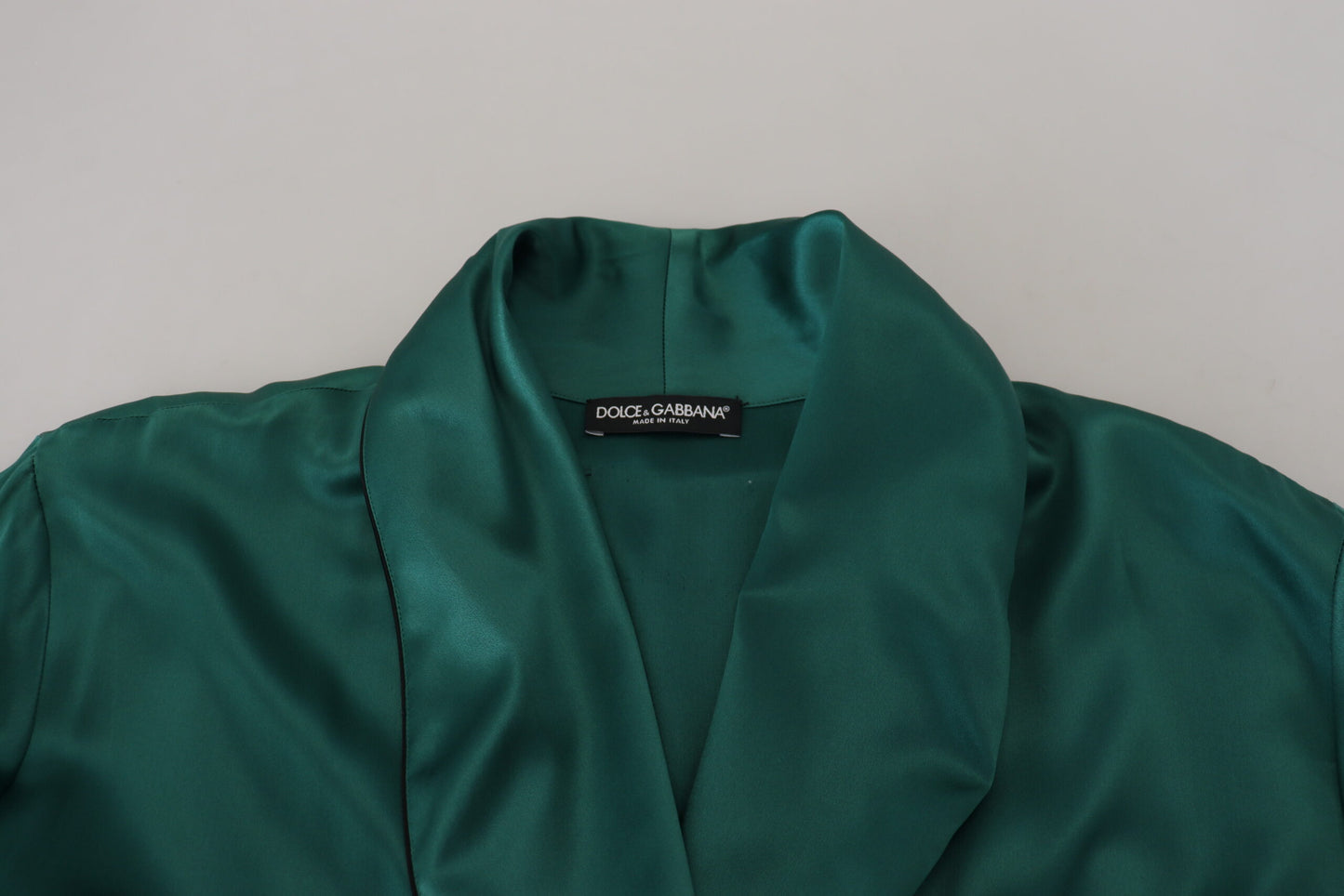 Robe de nuit Dolce & Gabbana en soie verte avec ceinture à la taille