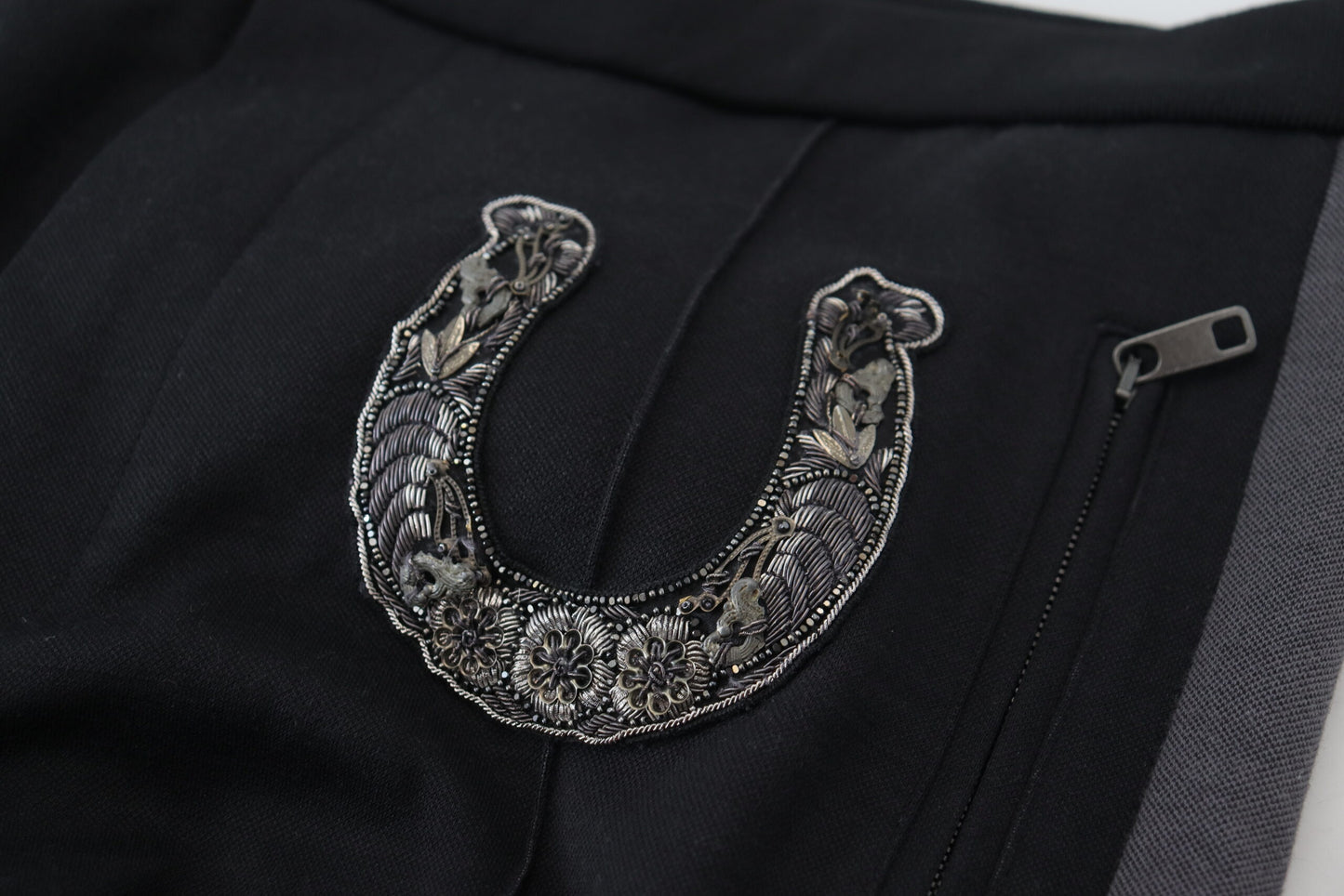 Pantalon de jogging Dolce & Gabbana en laine noire avec fer à cheval
