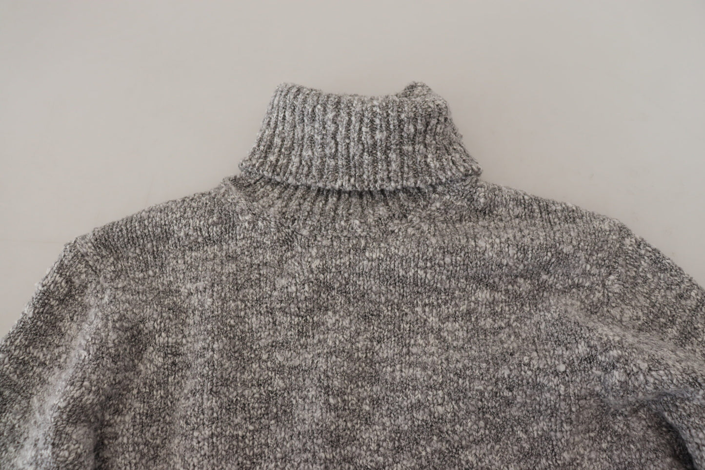 Chandail Dolce & Gabbana gris en maille de laine à col roulé