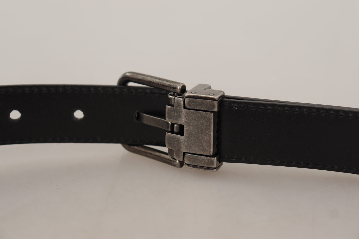 Ceinture Dolce & Gabbana en cuir noir uni avec boucle métallique logo vintage