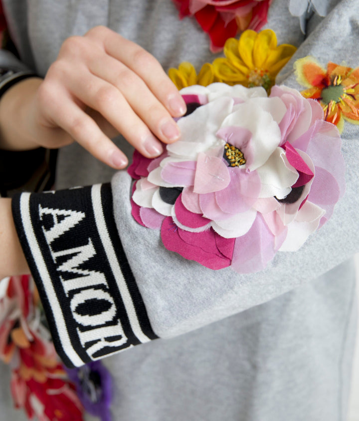 Suéter Dolce & Gabbana gris DG Amore Queen Floral
