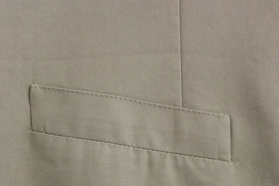 Dolce & Gabbana Gilet Habillé Beige en Soie Mélangée