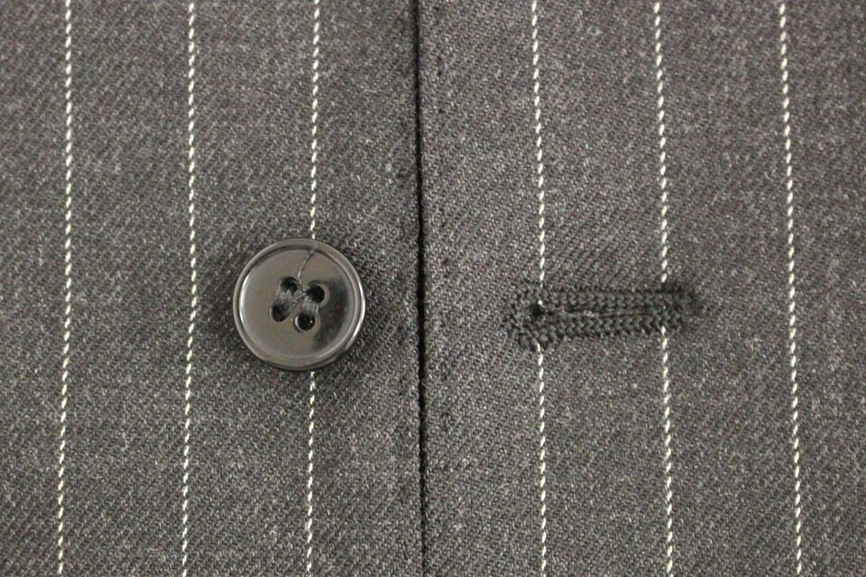 Gilet Dolce & Gabbana gris en laine rayée avec logo