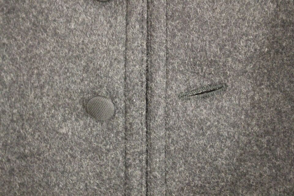 Gilet sans manches en laine mélangée gris Dolce & Gabbana avec logo