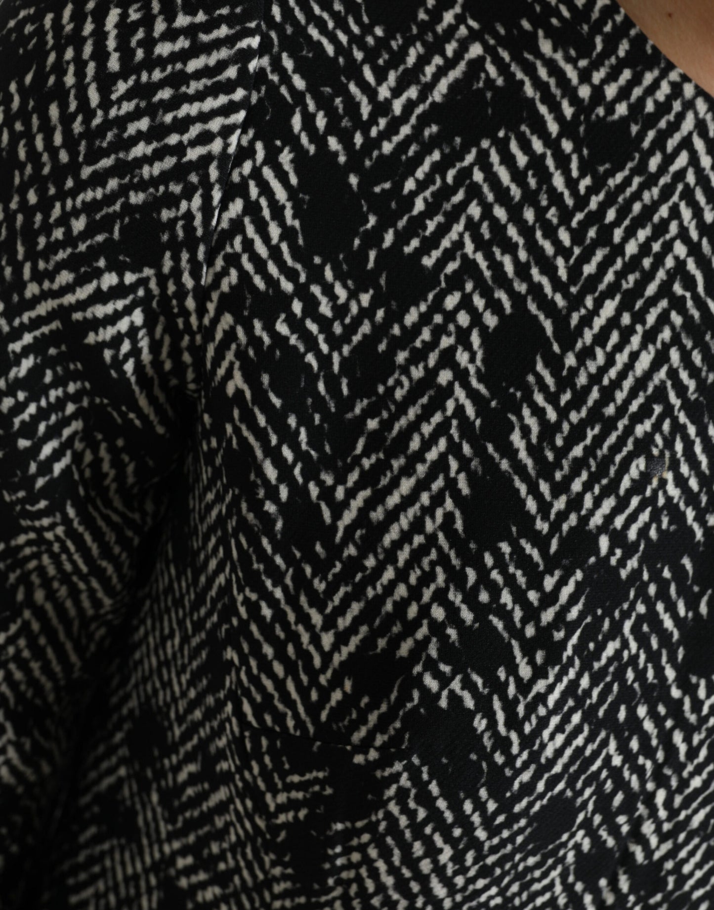 Robe trapèze courte Dolce & Gabbana noire en polyester à chevrons