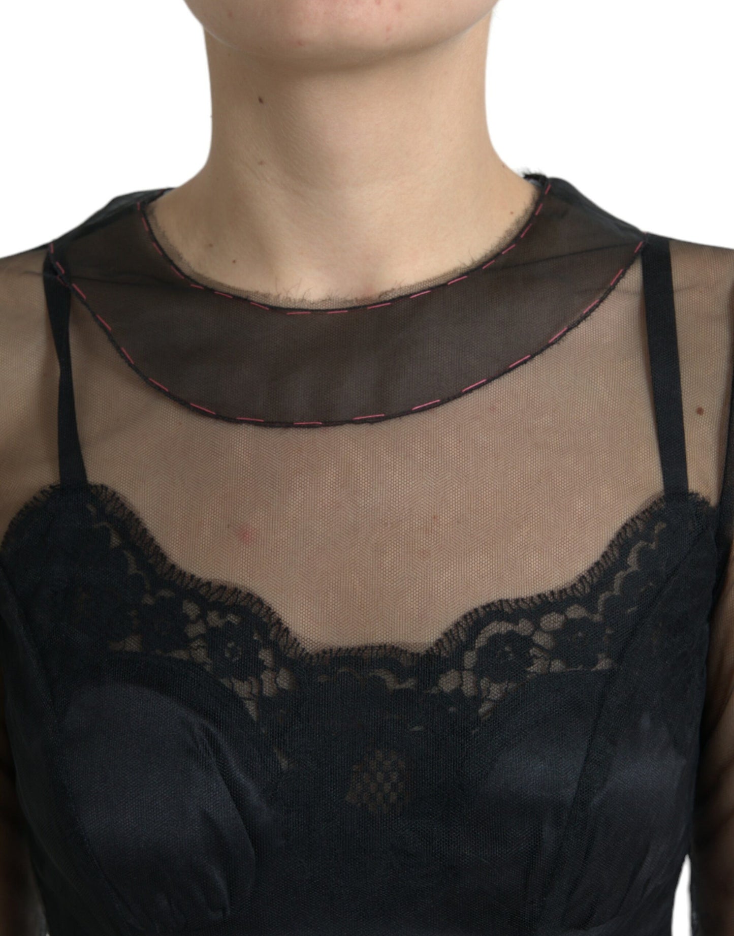 Robe de soirée Dolce & Gabbana en tulle brodé de fleurs noires