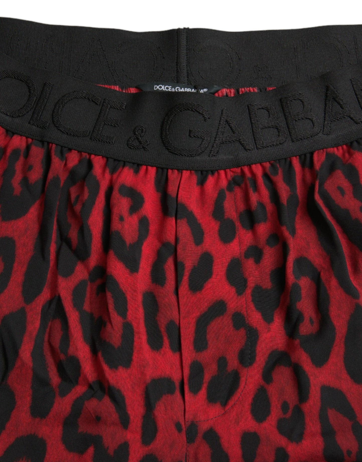 Shorts bermudas Dolce & Gabbana en viscose à imprimé léopard rouge