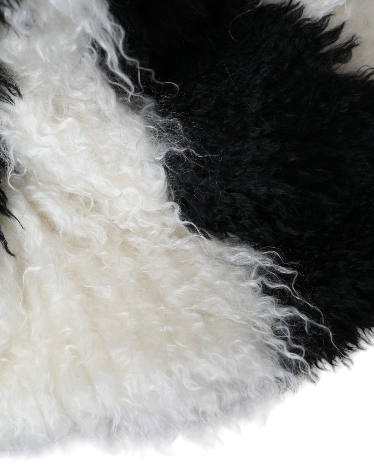 Bob en fourrure mohair rayé noir et blanc Dolce & Gabbana