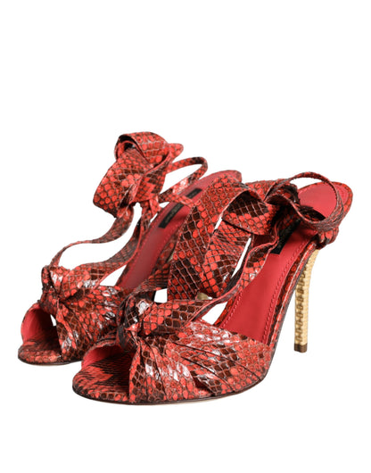 Sandalias de tacón Dolce & Gabbana de piel exótica de coral