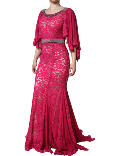 Vestido largo tipo túnica de encaje rosa con cristales de Dolce & Gabbana