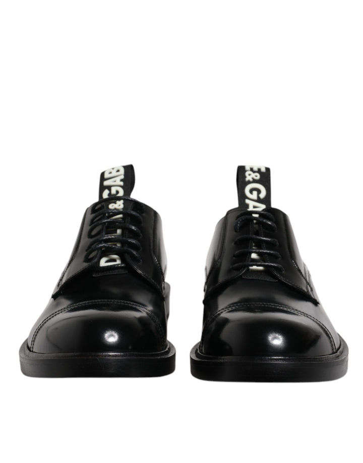 Zapatos de vestir Dolce & Gabbana Derby de piel charol negra con cordones
