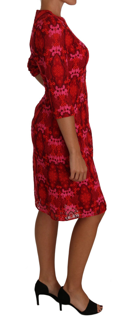 Robe fourreau Dolce & Gabbana en dentelle de crochet florale rouge et rose