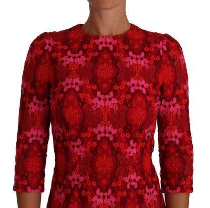 Robe fourreau Dolce & Gabbana en dentelle de crochet florale rouge et rose